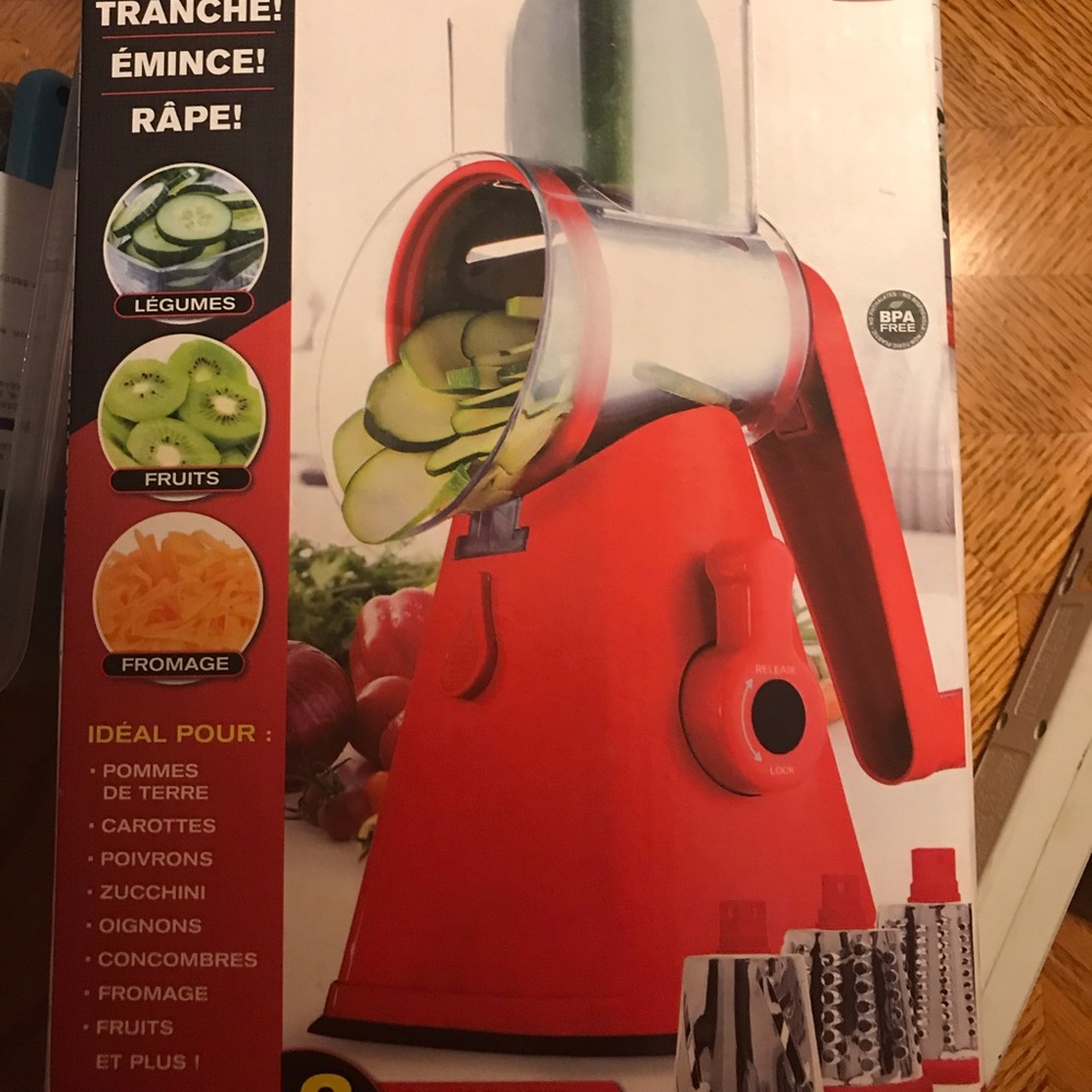 Fruit vegetables and potatoe shedding machine!